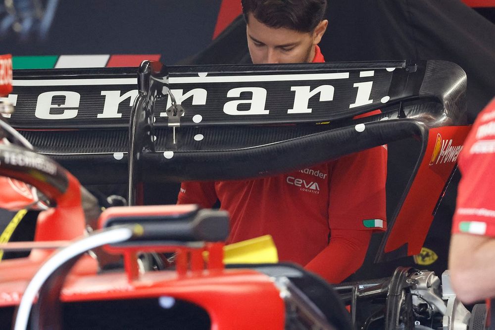 Ferrari SF-23 detalle del alerón trasero