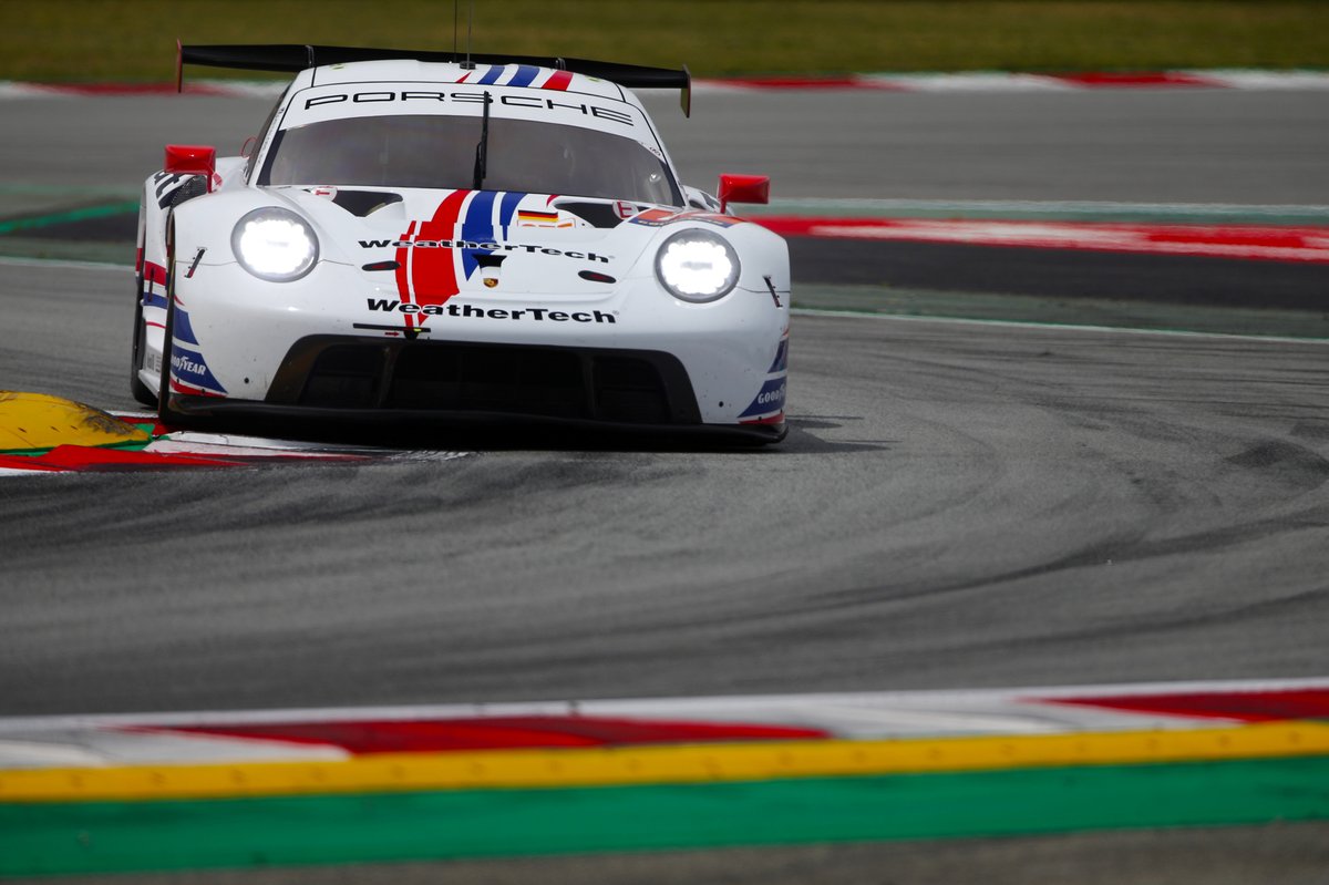 #77 Proton Competition Porsche 911 RSR - 19: Christian Ried, Gianmaria Bruni, Jaxon Evans