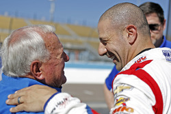 Tony Kanaan, A.J. Foyt Enterprises Chevrolet y A.J. Foyt