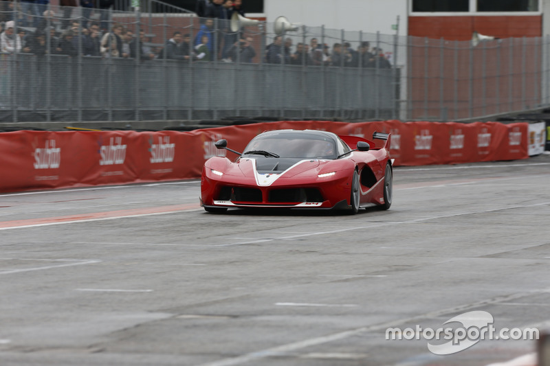 Ferrari FXX Program