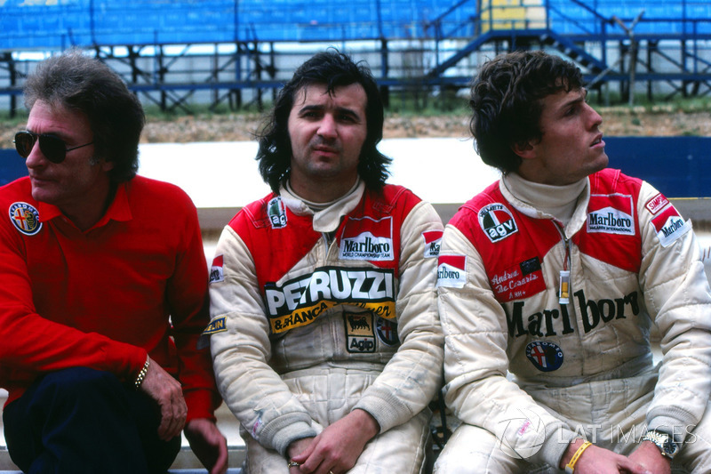 Bruno Giacomelli, Alfa Romeo, und Andrea de Cesaris, Alfa Romeo mit Gerard Ducarouge