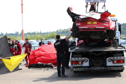 L'auto di René Rast, Audi Sport Team Rosberg, Audi RS 5 DTM dopo l'incidente
