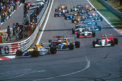 Start zum GP Belgien 1993: Alain Prost, Williams FW15C, führt