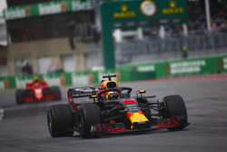 Даніель Ріккардо, Red Bull Racing RB14, Кімі Райкконен, Ferrari SF71H