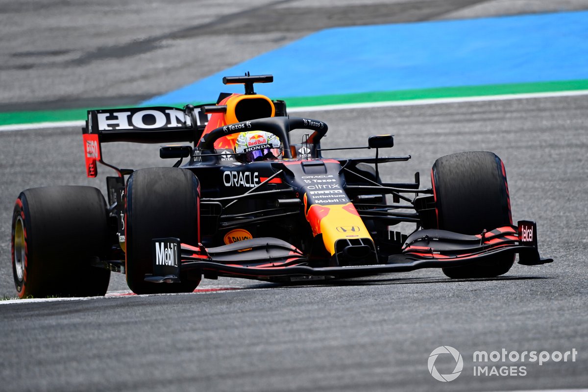 P1 Max Verstappen, Red Bull Racing RB16B