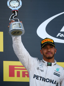Podio: secondo Lewis Hamilton, Mercedes AMG F1 Team