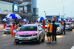 Grid walk