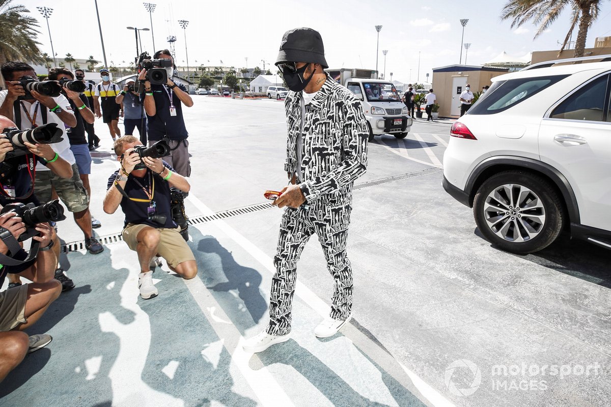Lewis Hamilton, Mercedes-AMG F1, tiba di sirkuit