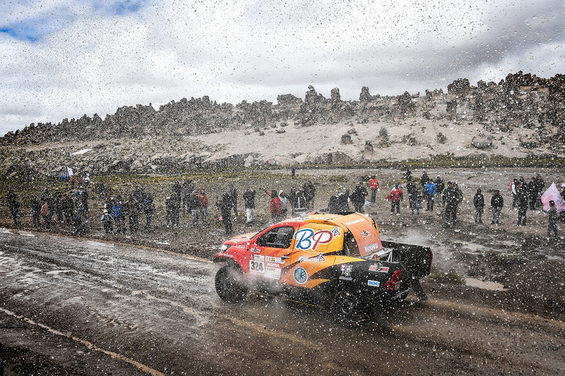 #324 Toyota: Чжоу Юн, Стефан Прево