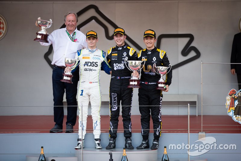 Guanyu Zhou, UNI Virtuosi Racing Anthoine Hubert, Arden Louis Deletraz, Carlin