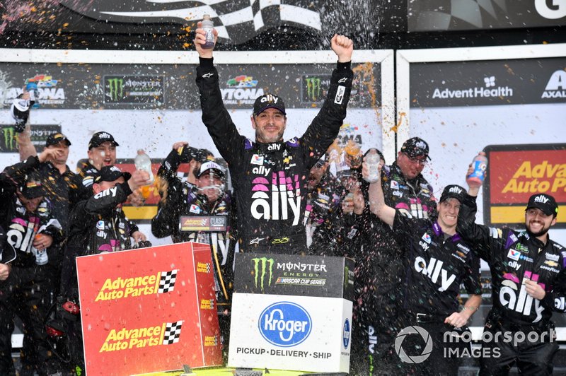 Jimmie Johnson: Erstmals seit Juni 2017 in der Victory Lane