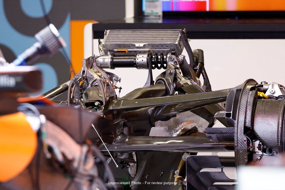 McLaren MCL60 detalles técnicos