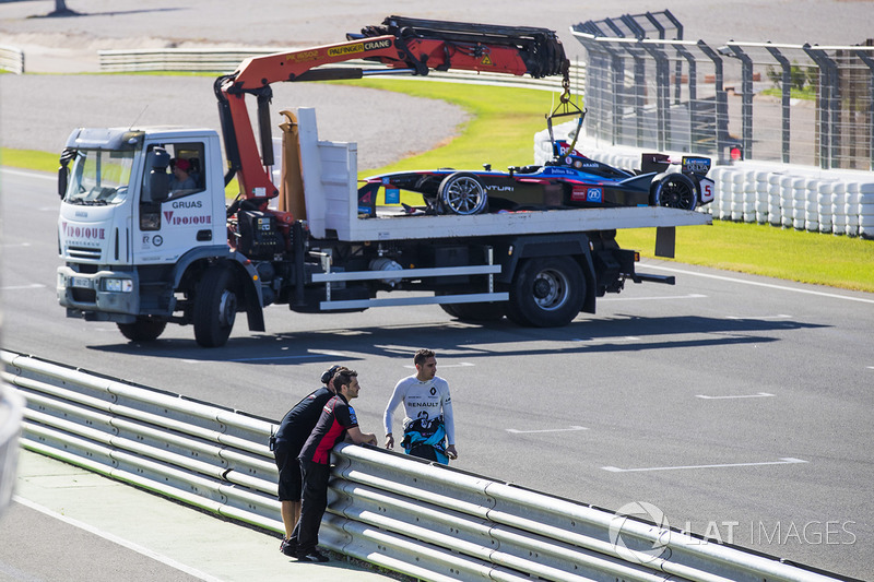 Гонщик Renault e.Dams Себастьен Буэми авария Джеймса Росситера, Venturi Formula E Team