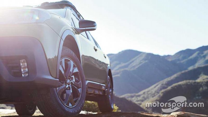 2020 Subaru Outback тізер