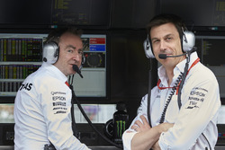Paddy Lowe en Toto Wolff, Mercedes AMG F1