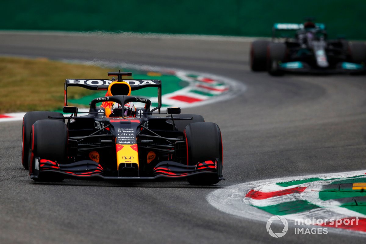 Max Verstappen, Red Bull Racing RB16B