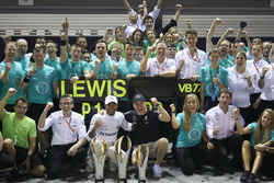 1. Lewis Hamilton, Mercedes AMG F1; 3. Valtteri Bottas, Mercedes AMG F1