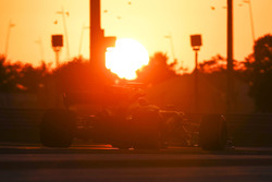 Карлос Сайнс-мол., Renault Sport F1 Team RS17