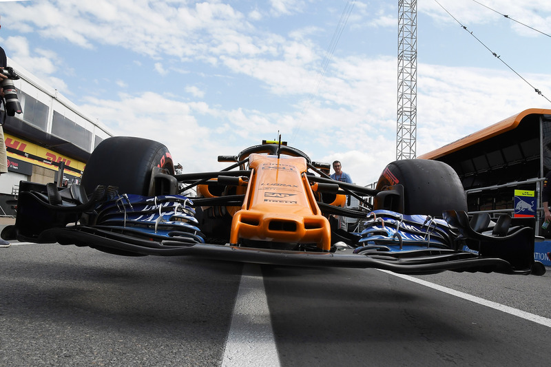 McLaren MCL33 nose