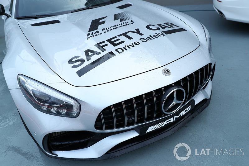 Safety car
