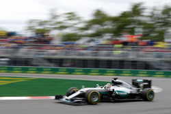 Lewis Hamilton, Mercedes AMG F1 W07 Hybrid