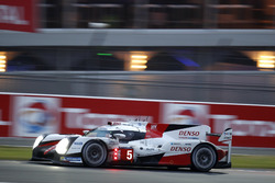 #5 Toyota Racing Toyota TS050 Hybrid: Anthony Davidson, Sébastien Buemi, Kazuki Nakajima
