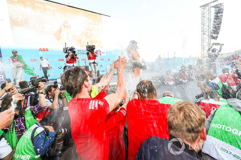 Jean-Eric Vergne, Techeetah, places 3rd, Lucas di Grassi, Audi Sport ABT Schaeffler, places 2nd, Daniel Abt, Audi Sport ABT Schaeffler, wins the Berlin ePrix