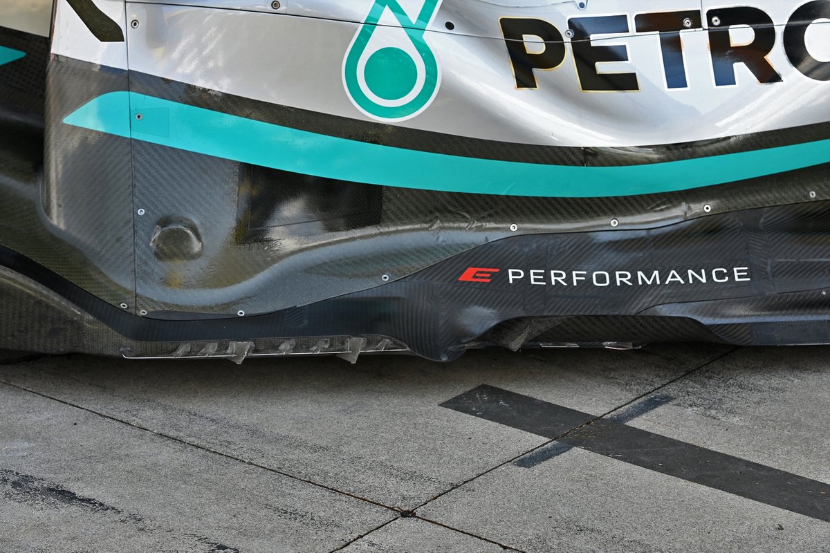 Detalle del Mercedes W13