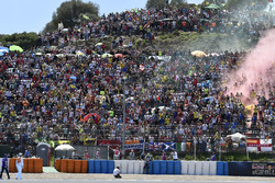 Valentino Rossi, Yamaha Factory Racing with the fans