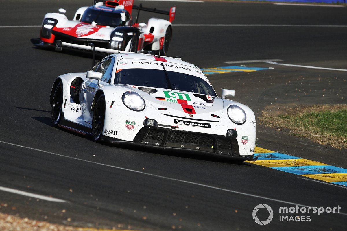 #91 Porsche GT Team Porsche 911 RSR 19 LMGTE Pro of Gianmaria Bruni, Richard Lietz, Frederic Makowiecki