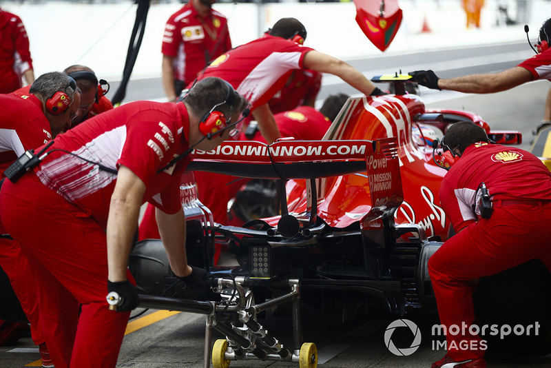 Ferrari SF71H: bocciata la sospensione posteriore a controllo idraulico