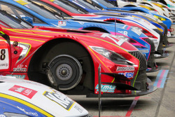 Atmosphere in the pitlane