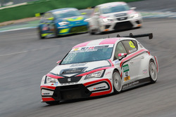 Lukas Niedertscheider, HP Racing, SEAT Leon TCR
