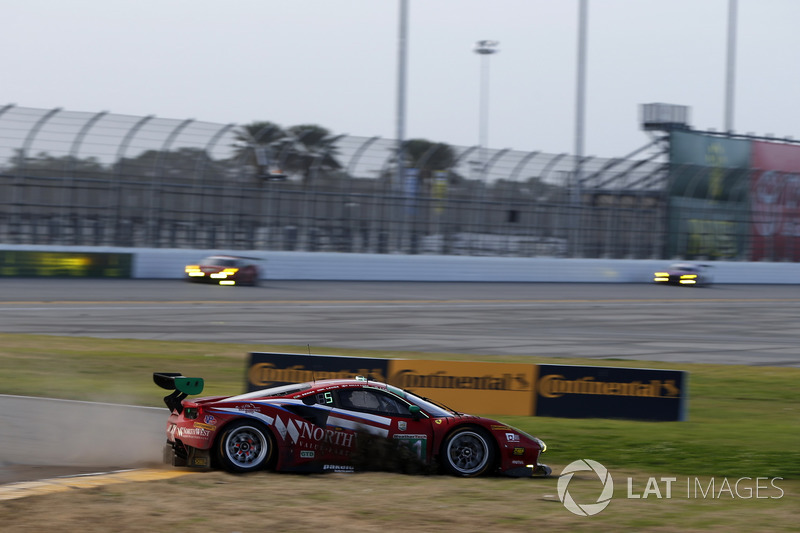 #51 Spirit of Race Ferrari 488 GT3: Paul Dalla Lana, Pedro Lamy, Mathias Lauda, Daniel Serra
