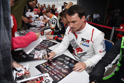 Autograph session, Norbert Michelisz, M1RA, Honda Civic TCR