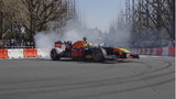 Max Verstappen en Pierre Gasly maken Tokio onveilig met demo