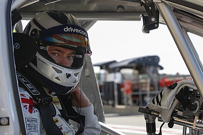 Cole replaces Jackson in Motorbase's BTCC line-up