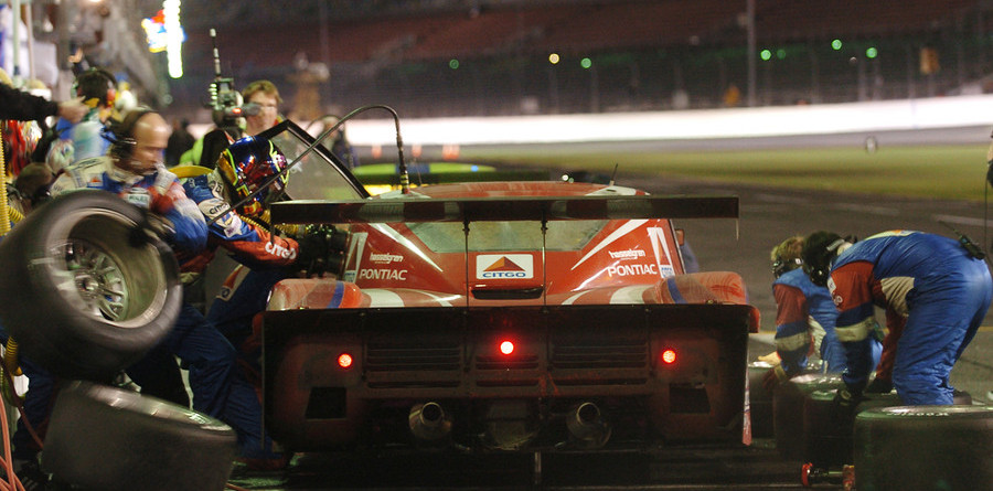 Manning leads Daytona 24 Manning leads Daytona 24
