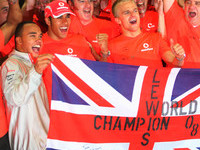 Massa wins in Brazil, Hamilton takes 2008 title Massa wins in Brazil, Hamilton takes 2008 title