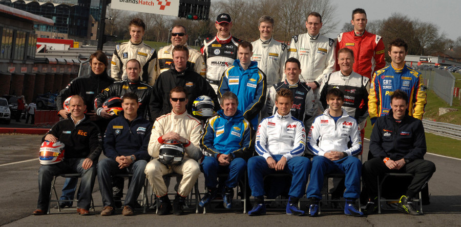 Bumper 23-car grid for BTCC in 2010 Bumper 23-car grid for BTCC in 2010