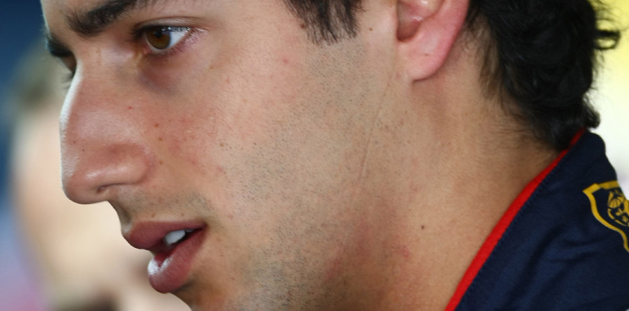 Ricciardo closes Abu Dhabi rookie test on top Ricciardo closes Abu Dhabi rookie test on top
