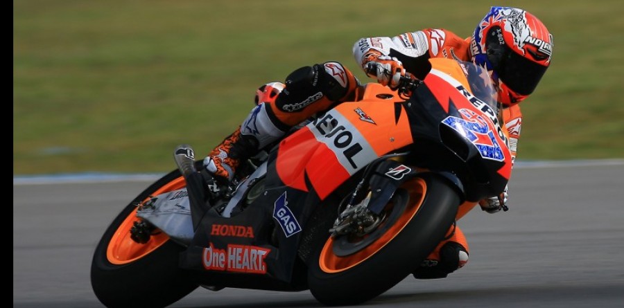 Stoner continues his domination with Qatar pole Stoner continues his domination with Qatar pole