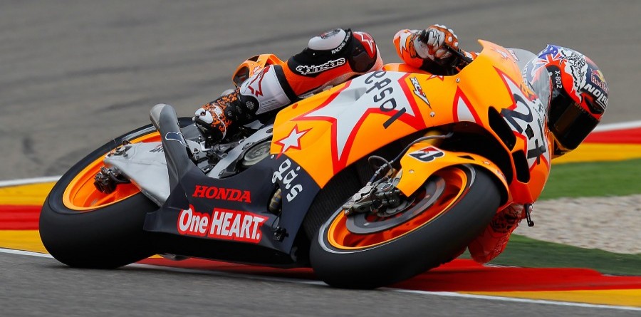 Stoner earns 100th Repsol Honda win Stoner earns 100th Repsol Honda win