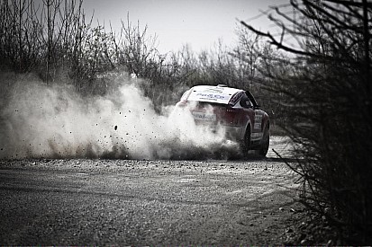 Vasiliev takes FIA World Cup by storm in Italy