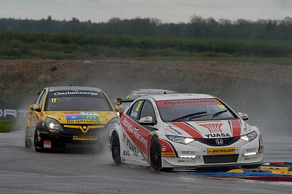 Plato keeps points lead as Shedden takes another double