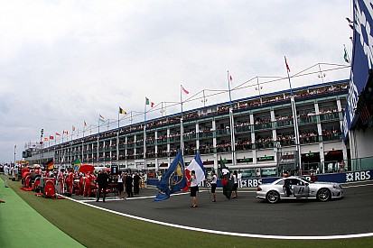 Ecclestone quotes high price to Magny Cours
