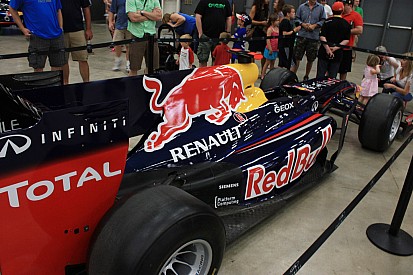 BUSINESS: Formula Expo introduces Formula One to Austin
