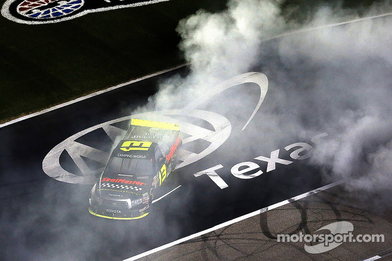 Sauter grabs Texas 350 victory in his ThorSport Racing Toyota