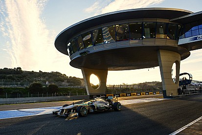 Hamilton completed 145 laps in the Mercedes F1 W04 on final day of Jerez testing
