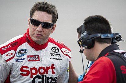Sadler participate in the inaugural series event at the Mid-Ohio Sports Car Course